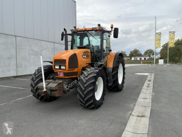 Renault tractor