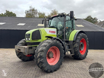 Zemědělský traktor Claas