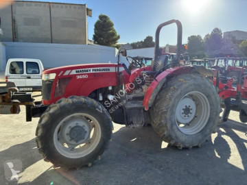 Zemědělský traktor Massey Ferguson