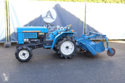Mitsubishi traktor