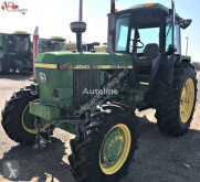 Mezőgazdasági traktor John Deere 4040 használt