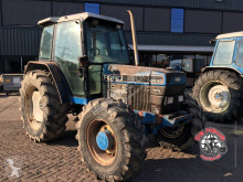 Ciągnik rolniczy Ford 6640 4wd.