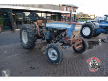 Tractor agrícola Ford 5000 usado