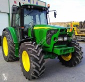 Tracteur ancien John Deere 6320
