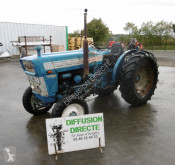 Ford mezőgazdasági traktor tracteur agricole 2000 super