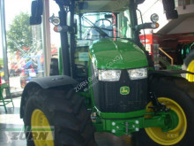 Tractor agrícola John Deere 5100R** nuevo