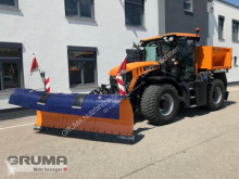 Ciągnik rolniczy JCB 4190 Kommunal używany