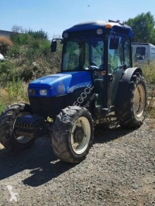 New Holland farm tractor TN 85