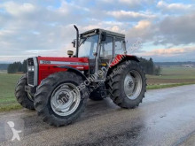 Tractor agrícola Massey Ferguson usado