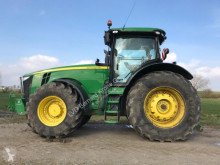 селскостопански трактор John Deere 8335R