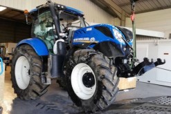 جرار زراعي New Holland T7.210 RC*ACCIDENTE*DAMAGED*UNFALL* مستعمل