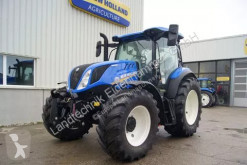 Trattore agricolo New Holland