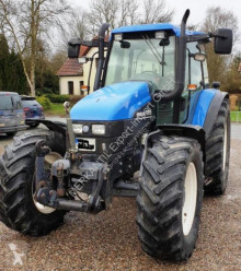 tractor agrícola New Holland TS 115 + Fronthydraulik