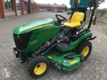 zonas verdes jardins John Deere 1026R