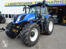 New Holland Landwirtschaftstraktor