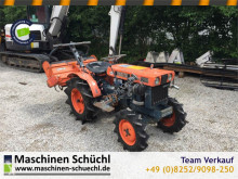 Landbouwtractor Kubota B7000 Schmalspurschlepper mit Fräse 4x4 tweedehands
