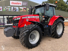 Trattore agricolo Massey Ferguson usato