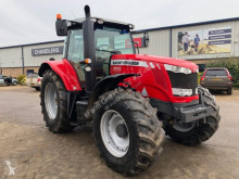 Tractor agrícola Massey Ferguson usado