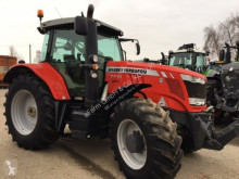 Tractor agrícola Massey Ferguson usado