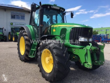 Trattore agricolo John Deere usato