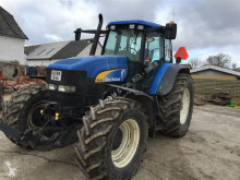 Tractor agrícola New Holland usado
