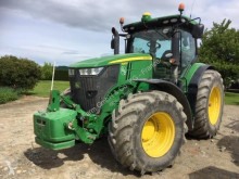 Zemědělský traktor John Deere použitý