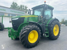 Zemědělský traktor John Deere použitý