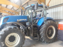 Tractor agrícola New Holland usado