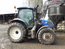 Tracteur agricole New Holland