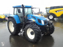 جرار زراعي New Holland مستعمل