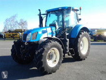Tractor agrícola New Holland usado