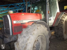 Tractor agrícola Massey Ferguson usado