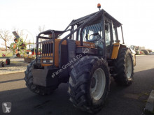 Tractor agricol Renault second-hand
