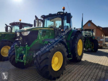 Tractor agrícola John Deere usado
