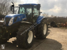 Tractor agrícola New Holland usado
