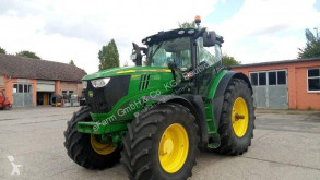 Ciągnik rolniczy John Deere