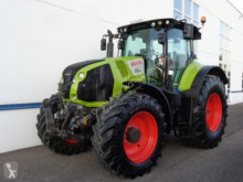 Tracteur agricole Claas
