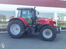 Zemědělský traktor Massey Ferguson použitý