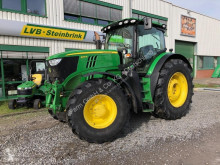 Tractor agrícola John Deere usado