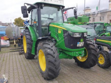 Tarım traktörü John Deere