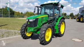 Trattore agricolo John Deere usato