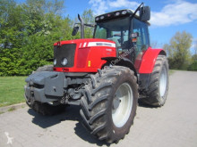 Trattore agricolo Massey Ferguson usato