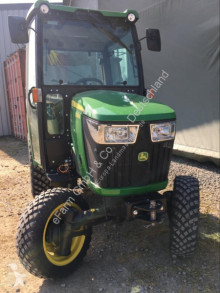 Tracteur agricole John Deere