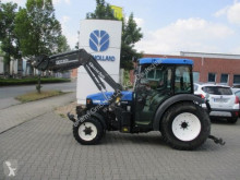 جرار زراعي New Holland مستعمل
