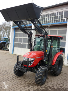Traktor Branson ojazdený