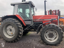 Tracteur agricole Massey Ferguson