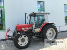 Lantbrukstraktor Massey Ferguson begagnad