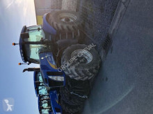 Tractor agrícola New Holland T 8030 usado