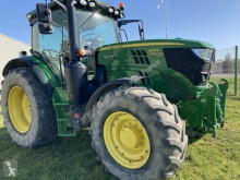 Tractor agrícola John Deere usado
