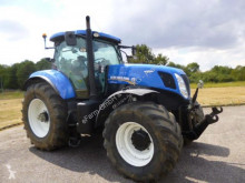 Tractor agrícola New Holland usado
